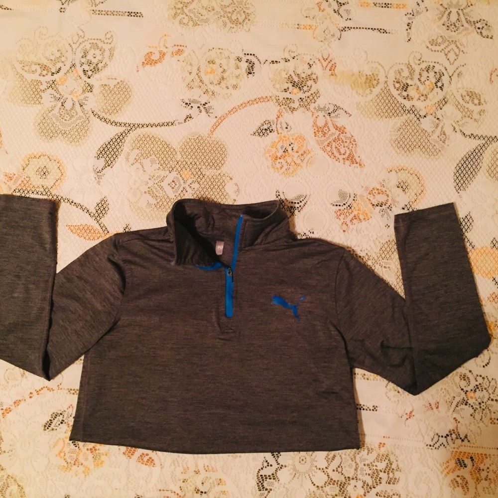 Puma sweater with top zipper